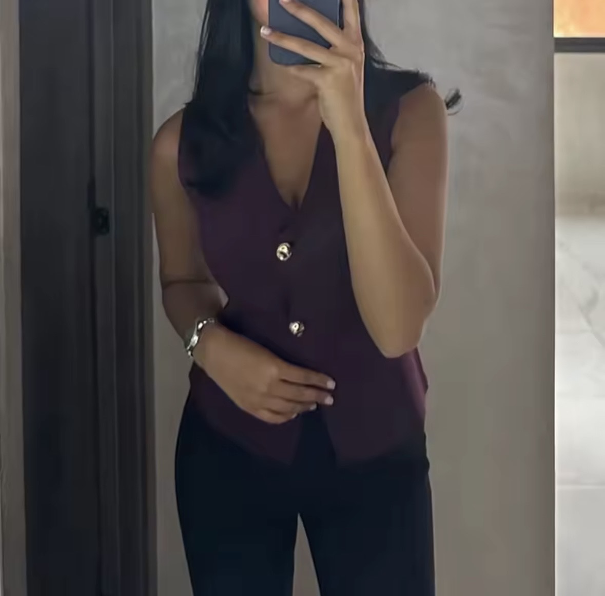 MINOA Sleeveless Vests for Women