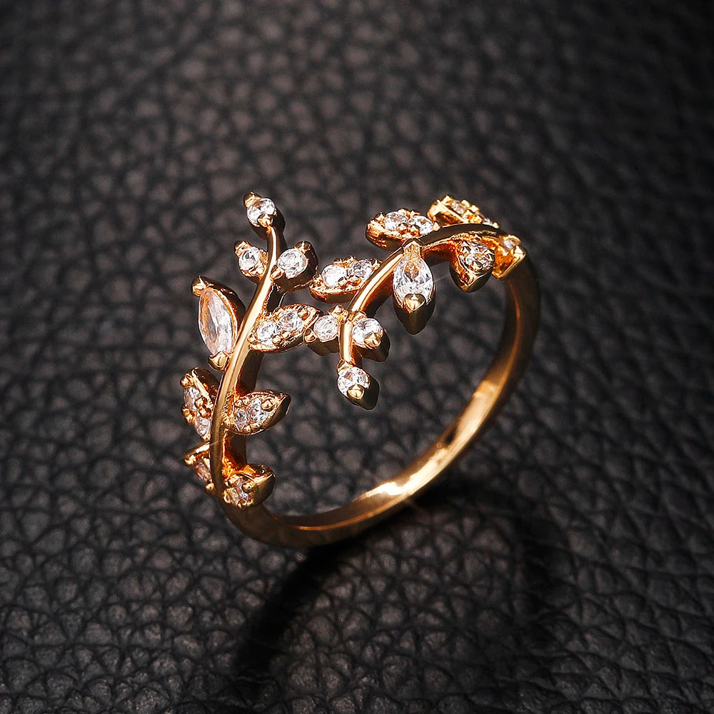 Fancy Leaf Design Adjustable Opening Rings for Women Sparkling Cubic Zirconia Olive Ring Party Daily Wear Fashion Jewelry