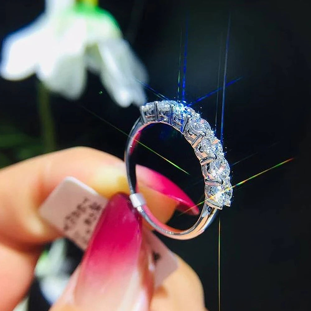 High-Quality Silver Plated Finger-Ring for Women Luxury Inlaid CZ Stone Simple Stylish Wedding Bands Female Ring Jewelry