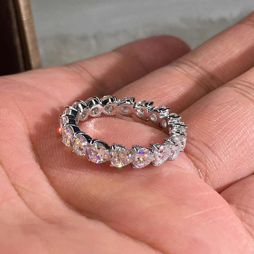 Fancy Heart Rings Romantic Engagement Proposal Rings for Girlfriend Silver Color Brilliant Zirconia Fashion Jewelry Women