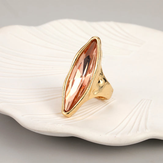 Wholesale Cute Design Jewelry for Women Horse Eye Crystal Finger Ring for Wedding Engagement Girlfriend