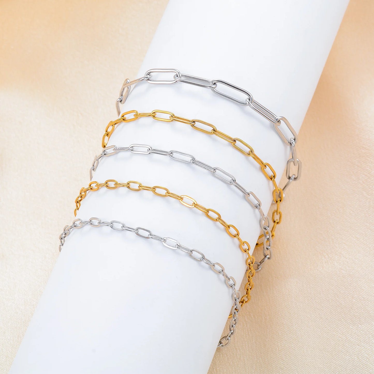 Trending Stainless Steel Bracelet No Fade Gold/Silver Color Paperclip Chain Ladies Bangle Jewelry Accessories Wholesale