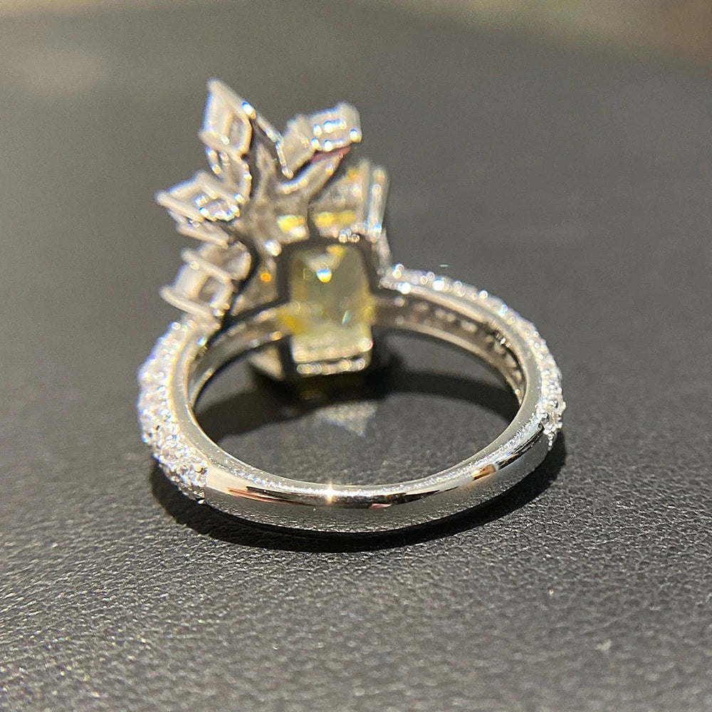 New Arrival Luxury Women Cubic Zirconia Rings Bling Geometric Square Yellow CZ Ring Wedding Party Aesthetic Lady Jewelry